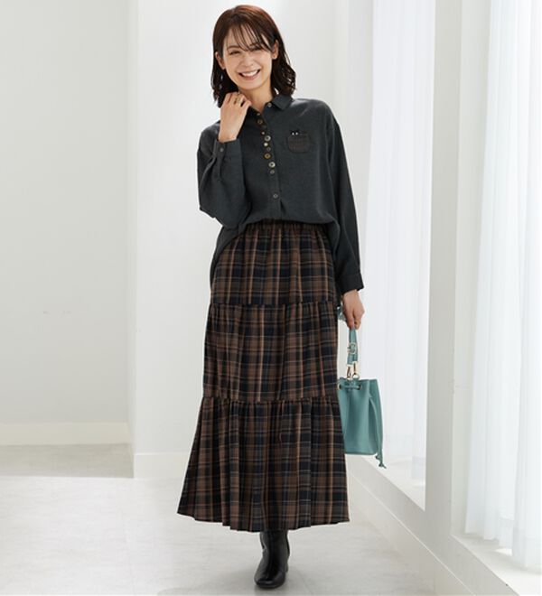 BELLUNA（ベルーナ）の「アニマル刺しゅう多ボタンデザインブラウス（ブラウス）」｜詳細画像