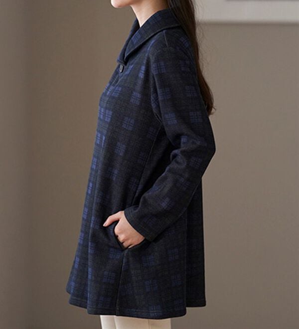 BELLUNA（ベルーナ）の「まるで着る毛布！裏ファーデザインチュニック（チュニック）」｜詳細画像