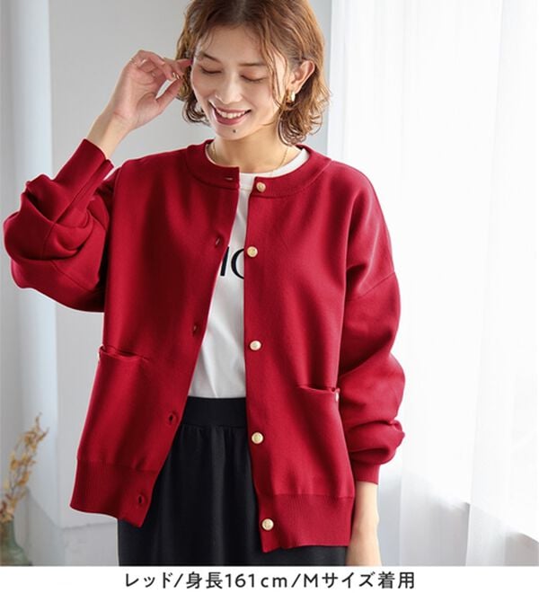 Viola e Viola（ヴィオラ エ ヴィオラ）の「むぎゅっと質感ゴールドボタンニットカーデ（ニットカーディガン）」｜詳細画像