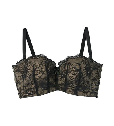 YU'NOW（ユナウ）の「ずれにくい！上盛り谷間のストラップレスブラ（ノンワイヤーブラ）」