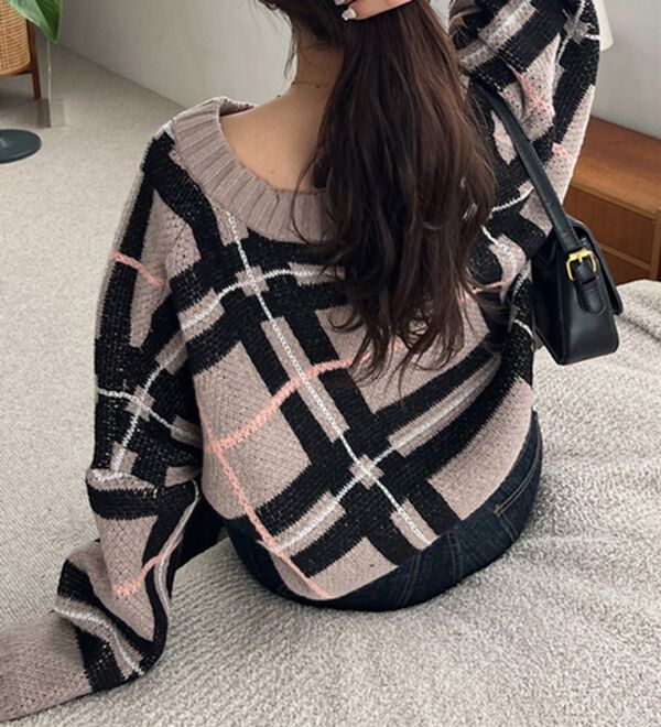 GeeRA（ジーラ）の「チェック柄ニットプルオーバー（ニット・セーター）」｜詳細画像