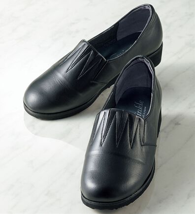 BELLUNA（ベルーナ）の「５Ｅ日本製牛革甲ゴムパンプス（パンプス）」