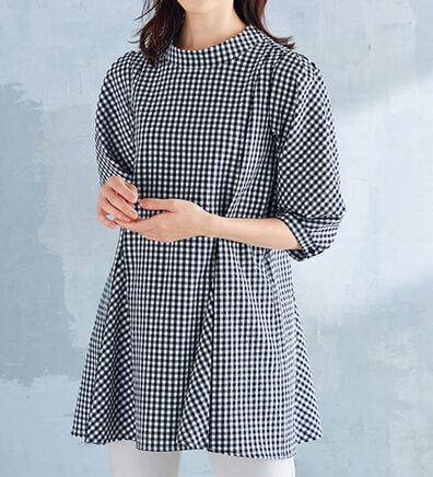 BELLUNA（ベルーナ）の「着痩せ！サッカー素材切替ブラウス（ブラウス）」