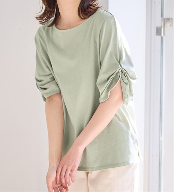 Viola e Viola（ヴィオラ エ ヴィオラ）の「綿１００％袖タックＴシャツ（Tシャツ）」｜詳細画像