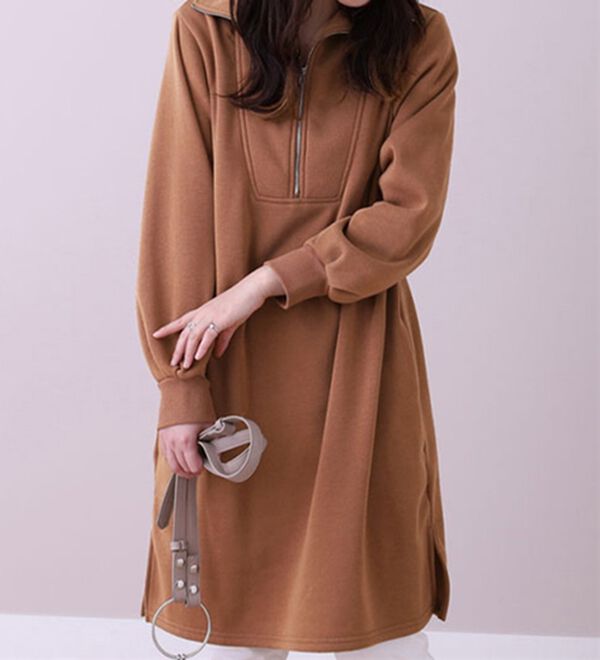 BELLUNA（ベルーナ）の「ハーフジップデザイン裏起毛ワンピース（その他ワンピース）」｜テラコッタ