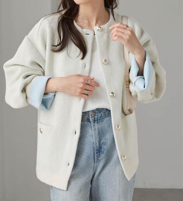 RANAN（ラナン）の「裏配色ゴールド調ボタンニットコーディガン（ニットカーディガン）」｜詳細画像