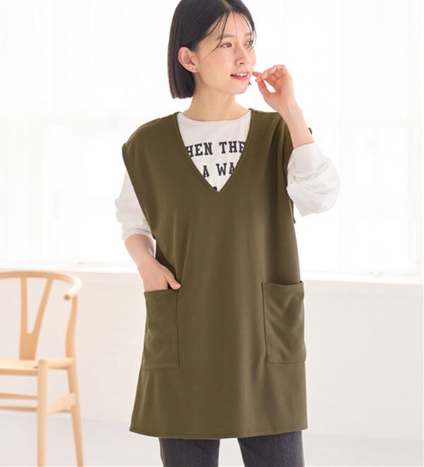 Viola e Viola（ヴィオラ エ ヴィオラ）の「なめらかポンチVネックポケット付きロングベスト（ベスト）」｜詳細画像