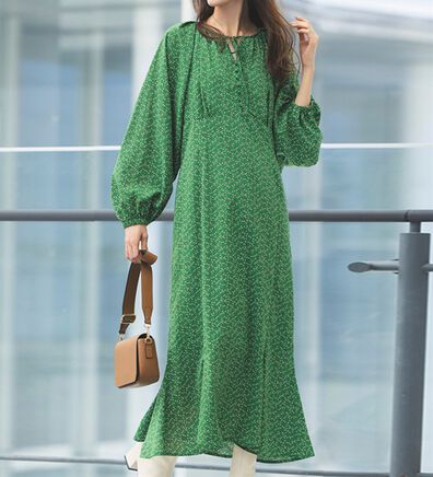 RANAN（ラナン）の「小花柄プリントマーメイドワンピース（プリントワンピース）」