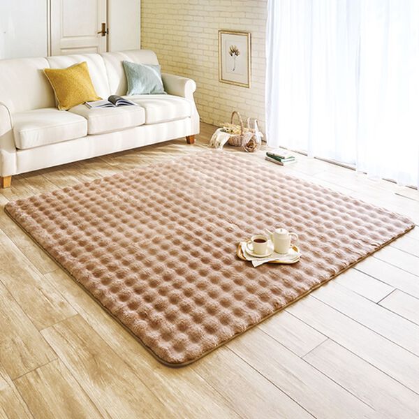 iellio（イエリオ）の「ぽこぽこボリュームファーラグ＜あったか・ラビットファー調・楕円・裏面滑りにくい加工付＞（ラグ）」｜ベージュ