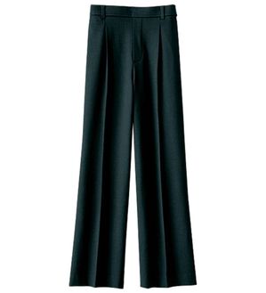 BELLUNA（ベルーナ）の「サラリ美脚見え！タック使いワイドパンツ（ワイドパンツ・ガウチョ）」｜黒