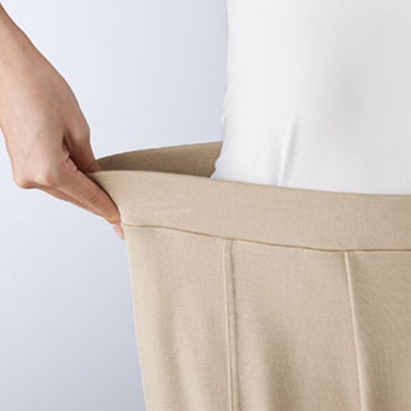 BELLUNA（ベルーナ）の「＜日本製＞毛玉になりにくいウール入りブーツカットパンツ（フルレングスパンツ）」｜詳細画像