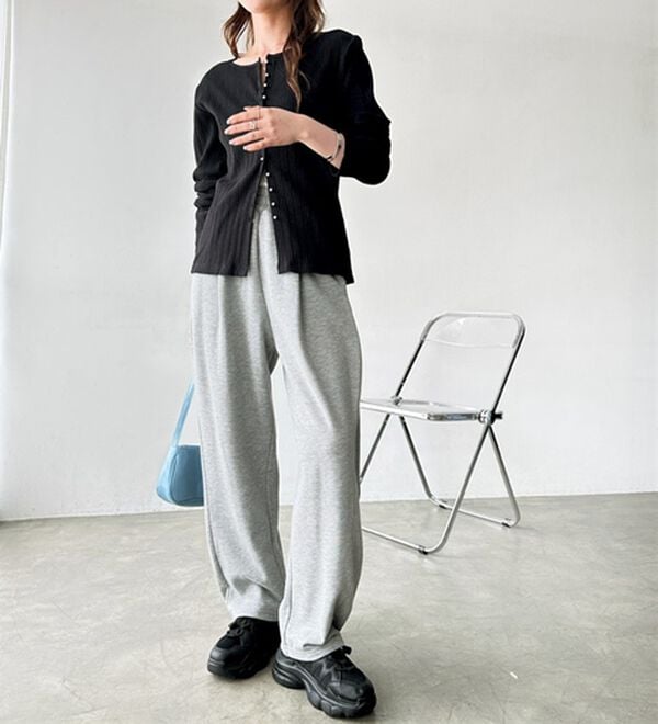 GeeRA（ジーラ）の「サイドタックイージースウェットパンツ（フルレングスパンツ）」｜詳細画像