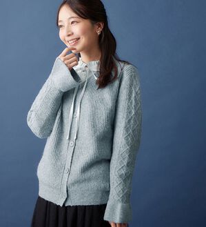 alotta（アロッタ）の「ふんわりキャンディー袖ニットカーディガン（ニットカーディガン）」｜ブルー