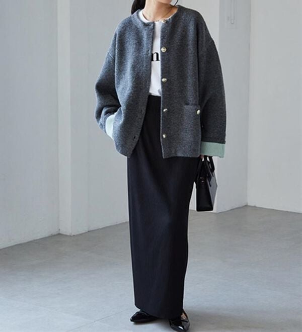 RANAN（ラナン）の「裏配色ゴールド調ボタンニットコーディガン（ニットカーディガン）」｜詳細画像