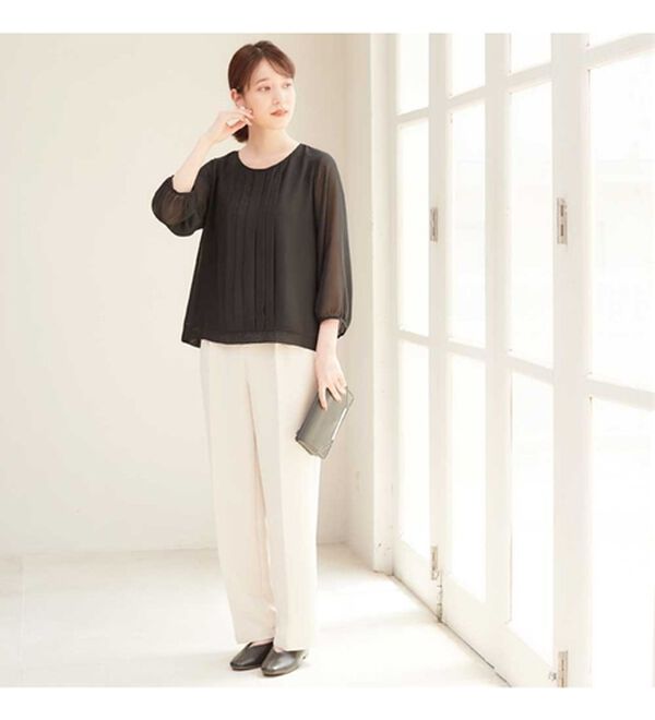 Viola e Viola（ヴィオラ エ ヴィオラ）の「タックデザインシフォンブラウス（ブラウス）」｜詳細画像