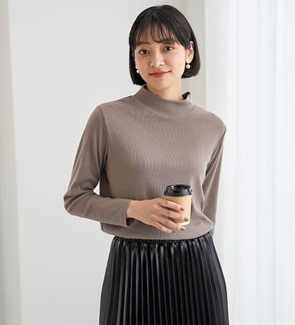 BELLUNA（ベルーナ）の「綿混リブハイネックプルオーバー（カットソー）」｜詳細画像