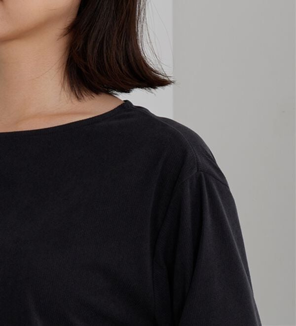 BELLUNA（ベルーナ）の「ふんわりコーデュロイ素材プルオーバー（カットソー）」｜詳細画像