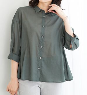 BELLUNA（ベルーナ）の「バックギャザー使いシアーシャツ（シャツ）」｜ダークグリーン