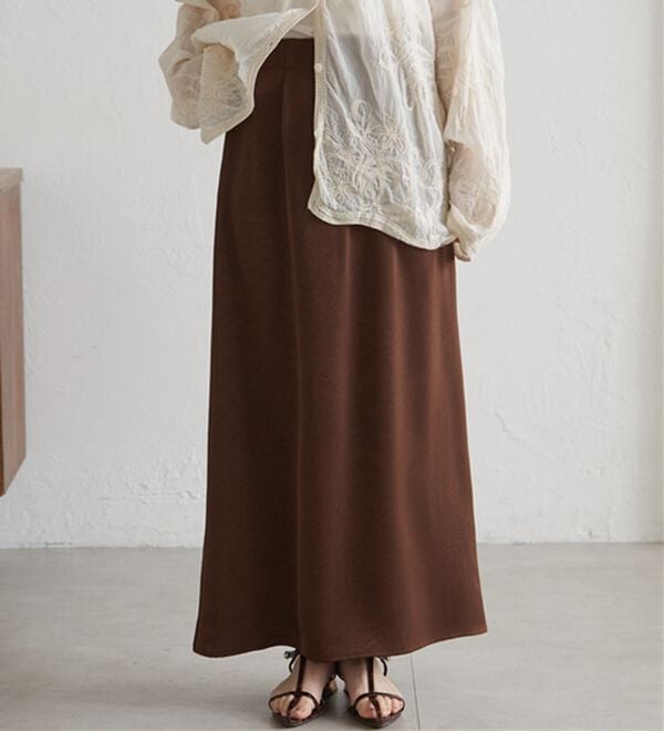 RANAN（ラナン）の「エンボスサテンナロースカート（ロングスカート）」｜詳細画像