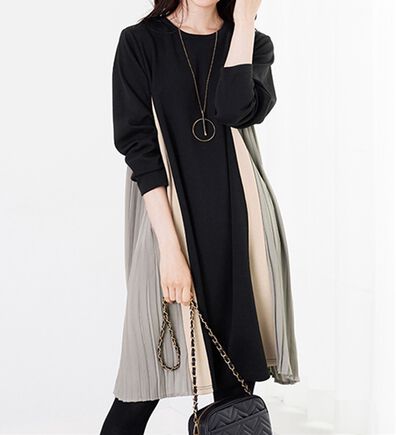 BELLUNA（ベルーナ）の「サイドプリーツ配色切替ワンピース（チュニックワンピース）」