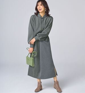 BELLUNA（ベルーナ）の「なめらかタッチ！もっちりん　フード付ロング丈ワンピース（その他ワンピース）」｜詳細画像