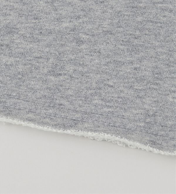 RANAN（ラナン）の「裏起毛Ｖネックロゴ刺しゅうスウェット（トレーナー・スウェット）」｜詳細画像