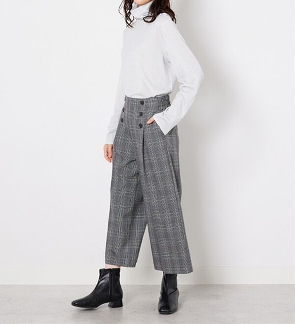 BELLUNA（ベルーナ）の「ストレッチ素材ボタン使いワイドパンツ（その他パンツ）」｜詳細画像