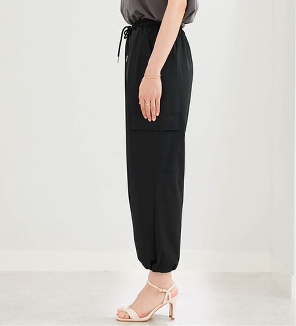 BELLUNA（ベルーナ）の「ヒンヤリ爽快！ドロスト使いカーゴパンツ（その他パンツ）」｜詳細画像