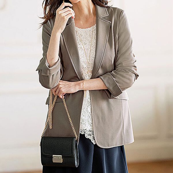 BELLUNA（ベルーナ）の「こっそり汗対策！抗菌消臭ケミカルレース使いプルオーバー（カットソー）」｜詳細画像