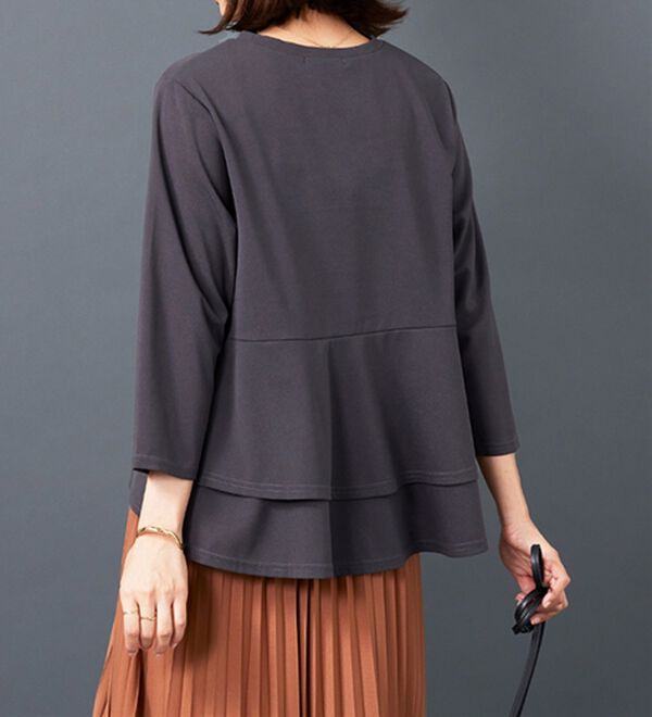 BELLUNA（ベルーナ）の「美人顔バックフレアーブラウス（ブラウス）」｜詳細画像