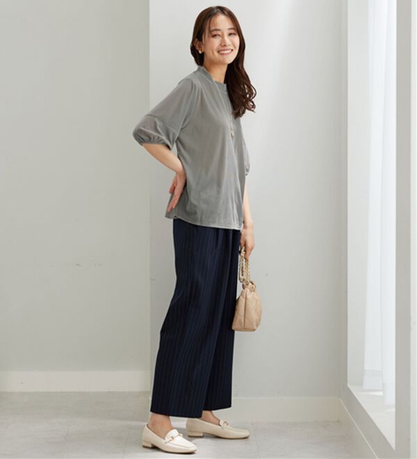 BELLUNA（ベルーナ）の「ベロア素材ふんわり袖プルオーバー（カットソー）」｜詳細画像