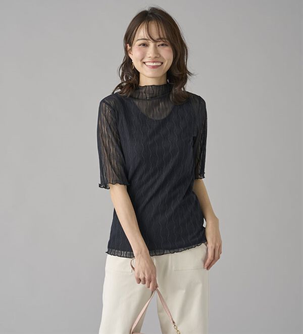 BELLUNA（ベルーナ）の「【５分袖】波柄立体ジャカードシアーインナー（カットソー）」｜詳細画像
