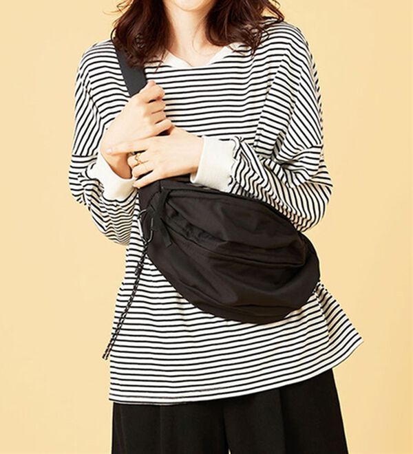 BELLUNA（ベルーナ）の「ハンズフリーで快適！軽量ボディバッグ（その他バッグ）」｜詳細画像