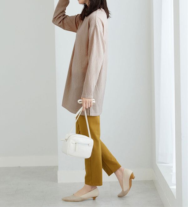 BELLUNA（ベルーナ）の「ふんわりジャカード素材ハイネックチュニック（チュニック）」｜詳細画像