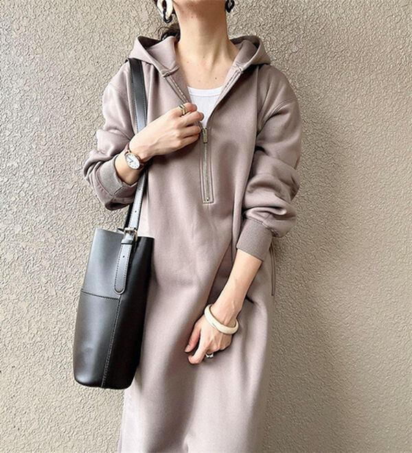 GeeRA（ジーラ）の「【あったか裏起毛】ハーフジップパーカーワンピース（カットソーワンピース）」｜詳細画像