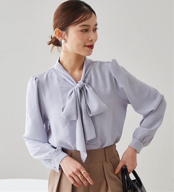 RANAN（ラナン）の「【UV・イージーケア機能付】ボウタイリボンブラウス（ブラウス）」｜詳細画像