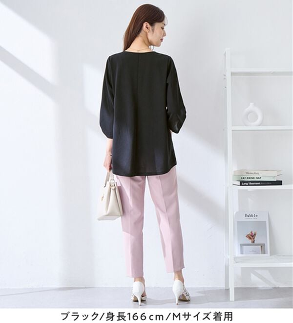 alotta（アロッタ）の「＜６つの機能付＞７分袖Ａラインフレアチュニックブラウス（チュニック）」｜詳細画像