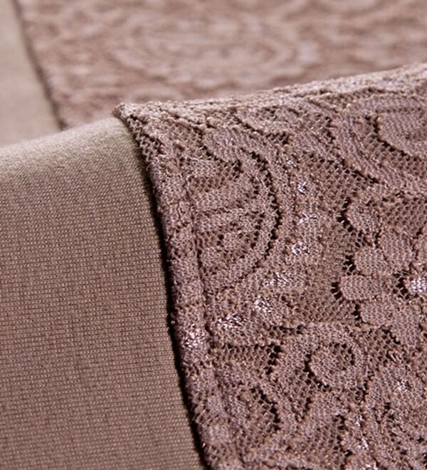 BELLUNA（ベルーナ）の「レース使い吸湿発熱プルオーバー（カットソー）」｜詳細画像