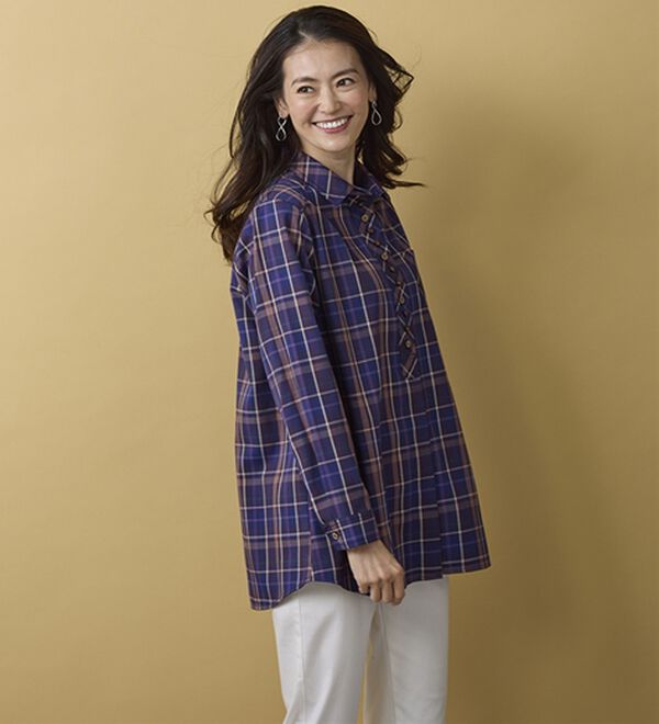 BELLUNA（ベルーナ）の「秋冬の街に映えるチェック柄シャツチュニック（シャツ）」｜詳細画像