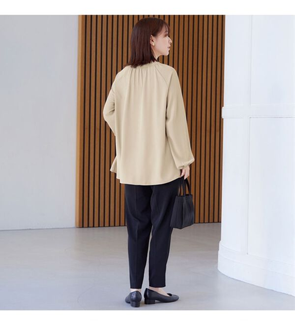 Viola e Viola（ヴィオラ エ ヴィオラ）の「【多機能付】細リボンブラウスチュニック（チュニック）」｜詳細画像