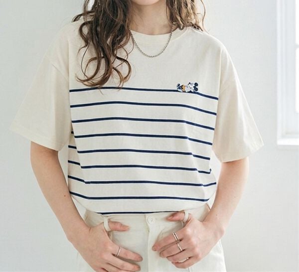 BELLUNA（ベルーナ）の「＜Ｄｉｓｎｅｙ＞【ミッキー】ボーダープリントボックスシルエットTシャツ（カットソー）」｜詳細画像