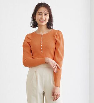 Pierrot（ピエロ）の「ボリュームスリーブリブニット（ニット・セーター）」｜オレンジ