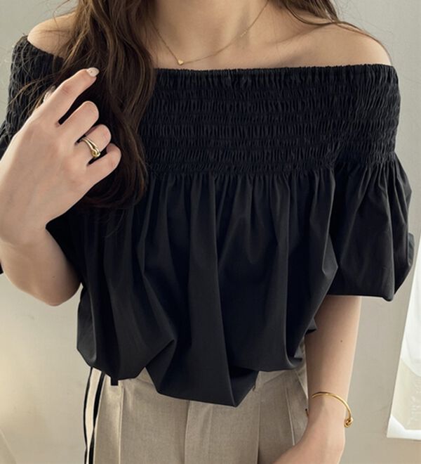 GeeRA（ジーラ）の「ドロストオフショルブラウス（ブラウス）」｜詳細画像