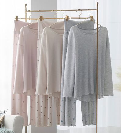 YU'NOW（ユナウ）の「【上下２点セット】ワッフルプリントルームウェア（パジャマ・ルームウェア）」