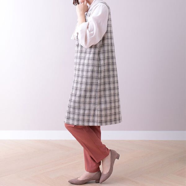 BELLUNA（ベルーナ）の「ツイード調ボタンデザインジャンパードレス（ジャンパースカート）」｜詳細画像