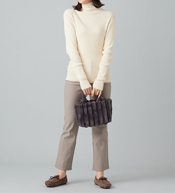 BELLUNA（ベルーナ）の「＜＆ｃｏｃｏｃｈｉ＞ハピネスコットン100％&times;吸湿発熱リブタートルニット（ニット・セーター）」｜詳細画像