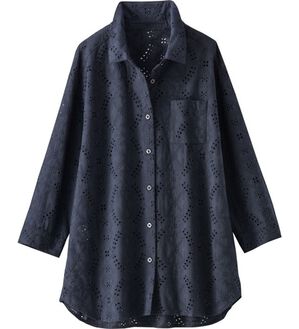 BELLUNA（ベルーナ）の「エンブロイダリーレースシャツチュニック（チュニック）」｜ネイビー