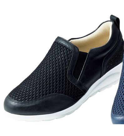 BELLUNA（ベルーナ）の「５Ｅメッシュ使いスリッポンシューズ（スリッポン）」