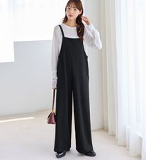 Viola e Viola（ヴィオラ エ ヴィオラ）の「すっきり細魅せカットジョーゼットサロペット（オールインワン）」