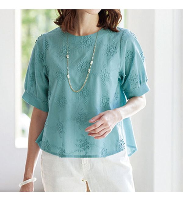 BELLUNA（ベルーナ）の「刺しゅうデザインゆったりブラウス（ブラウス）」｜詳細画像